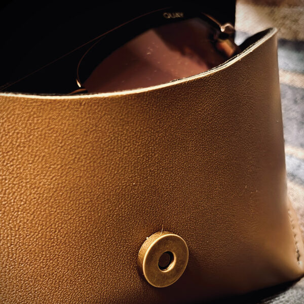 Middleton Artisan Leather Sunglasses Case in Conciera Walpier veg-tan leather, hand stitched with magnetic clasp and nose support to protect and secure everyday eyewear.
