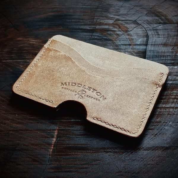 Kimberly Curve Wallet