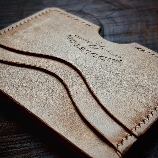 Kimberly Curve Wallet