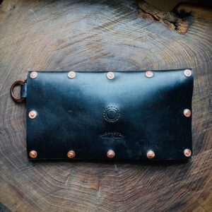 Middleton Artisan Leather - Edgy Clutch