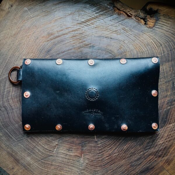 Middleton Artisan Leather - Edgy Clutch